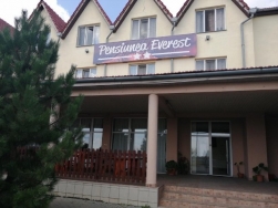 Hotel Pensiunea Everest - Arad - poza 1 - travelro