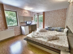 Hotel Pensiunea President - Baile Herculane - poza 3 - travelro