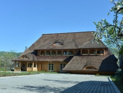 Hotel Pensiunea Iza - Viseu-Borsa - poza 1 - travelro