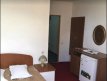 Camera dubla cu minifrigider