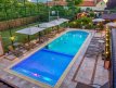 Piscina exterioara 3