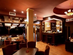 Hotel Apolodor - Cazanele Dunarii - poza 2 - travelro