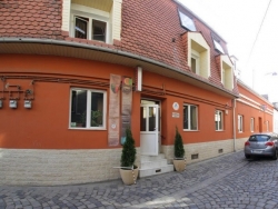 Hotel Retro Hostel - Cluj-Napoca - poza 1 - travelro