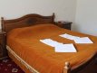 Camera dubla cu pat matrimonial 2