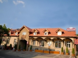 Hotel Pensiunea Petofi - Odorheiu Secuiesc - poza 1 - travelro