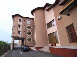 Hotel Ambiance - Pitesti - poza 1 - travelro