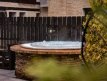 jacuzzi 13