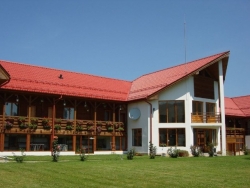 Hotel Pensiunea Isuica - Sovata - poza 1 - travelro