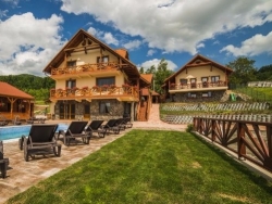 Hotel Pensiunea Nemeth - Sovata - poza 1 - travelro
