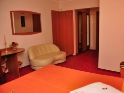 Hotel Royal Plaza - Timisoara - poza 3 - travelro
