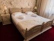 Camera dubla cu pat matrimonial